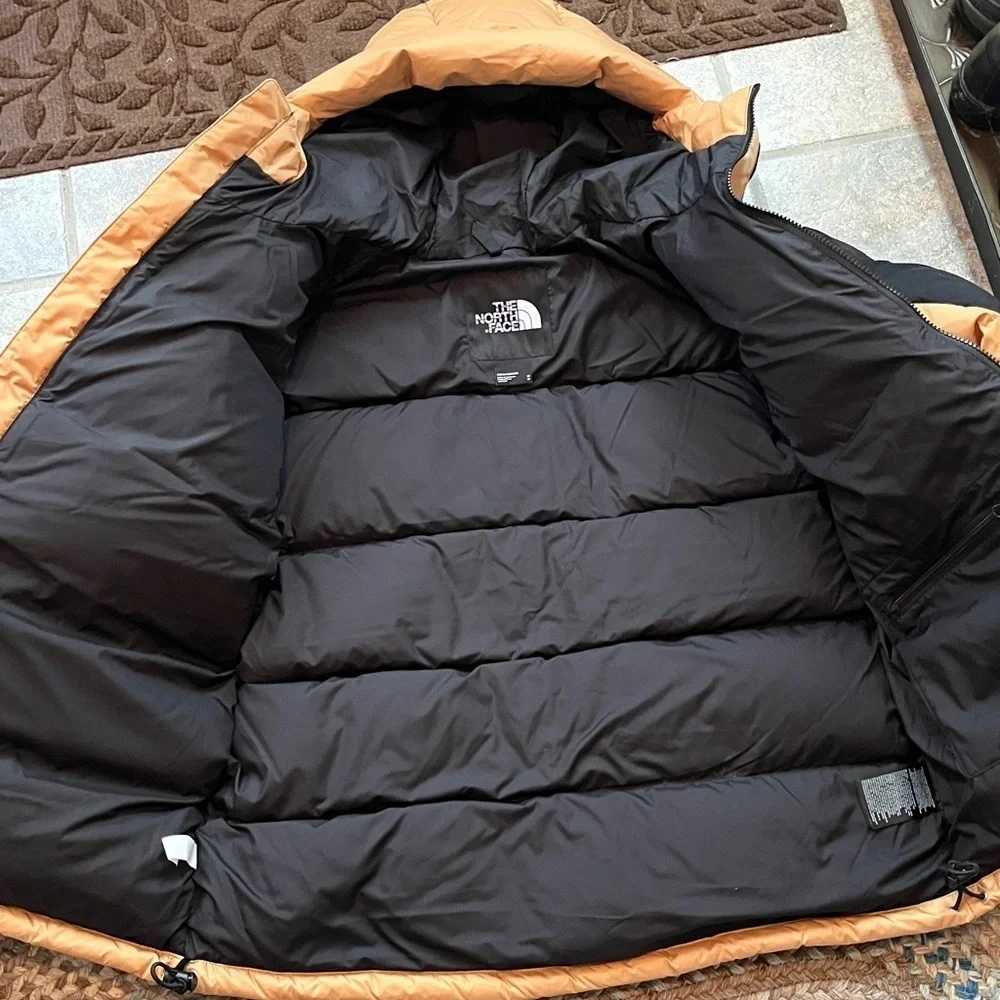 The North Face HMLYN Down Parka Size Medium NWT